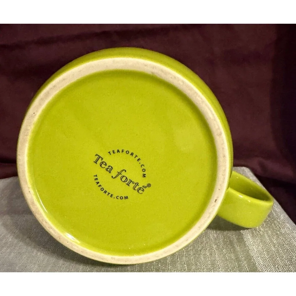 Tea Forté Ceramic 24oz Teapot, Pistachio Green built-in infuser